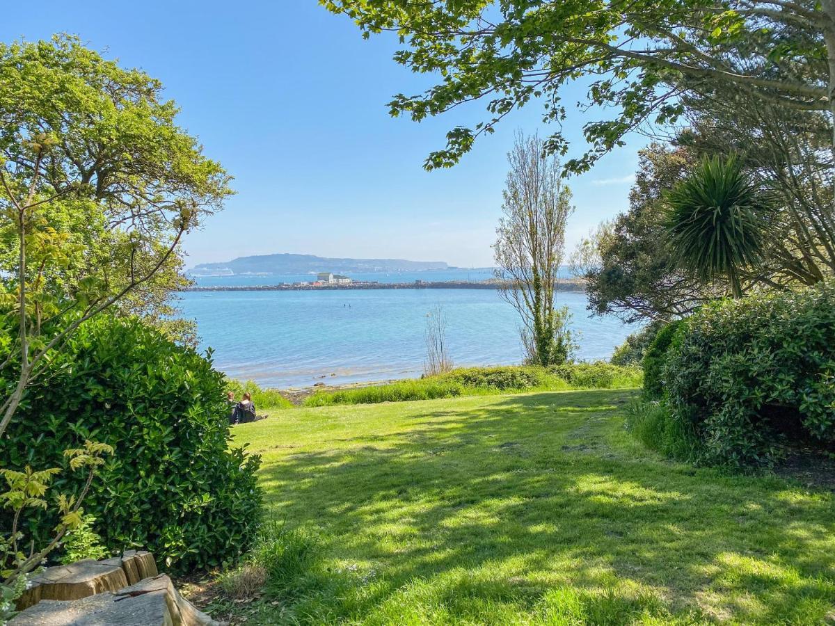 Newton's Cove View * Weymouth